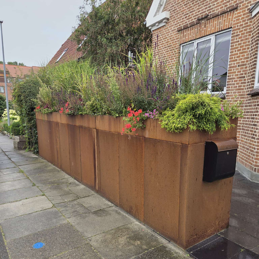 Top til skraldespandsskjul 209 x 85 x 25 med kant | 3 skraldespande