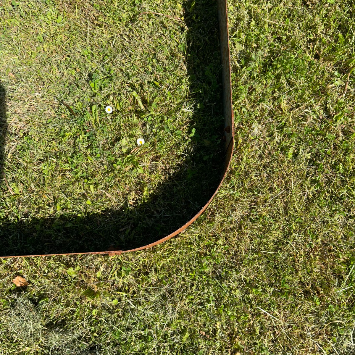 Valset hjørne til græskant | Jern 3 mm. | H15
