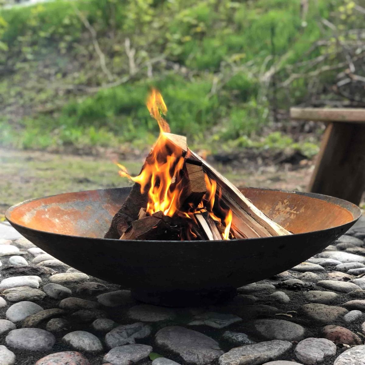 Bålfad i cortenstål med påsvejst fod | Ø80 cm