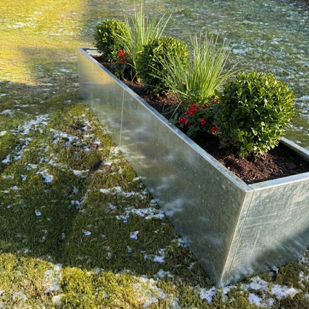 Lang plantekasse i galva | B40 H40 L960 cm