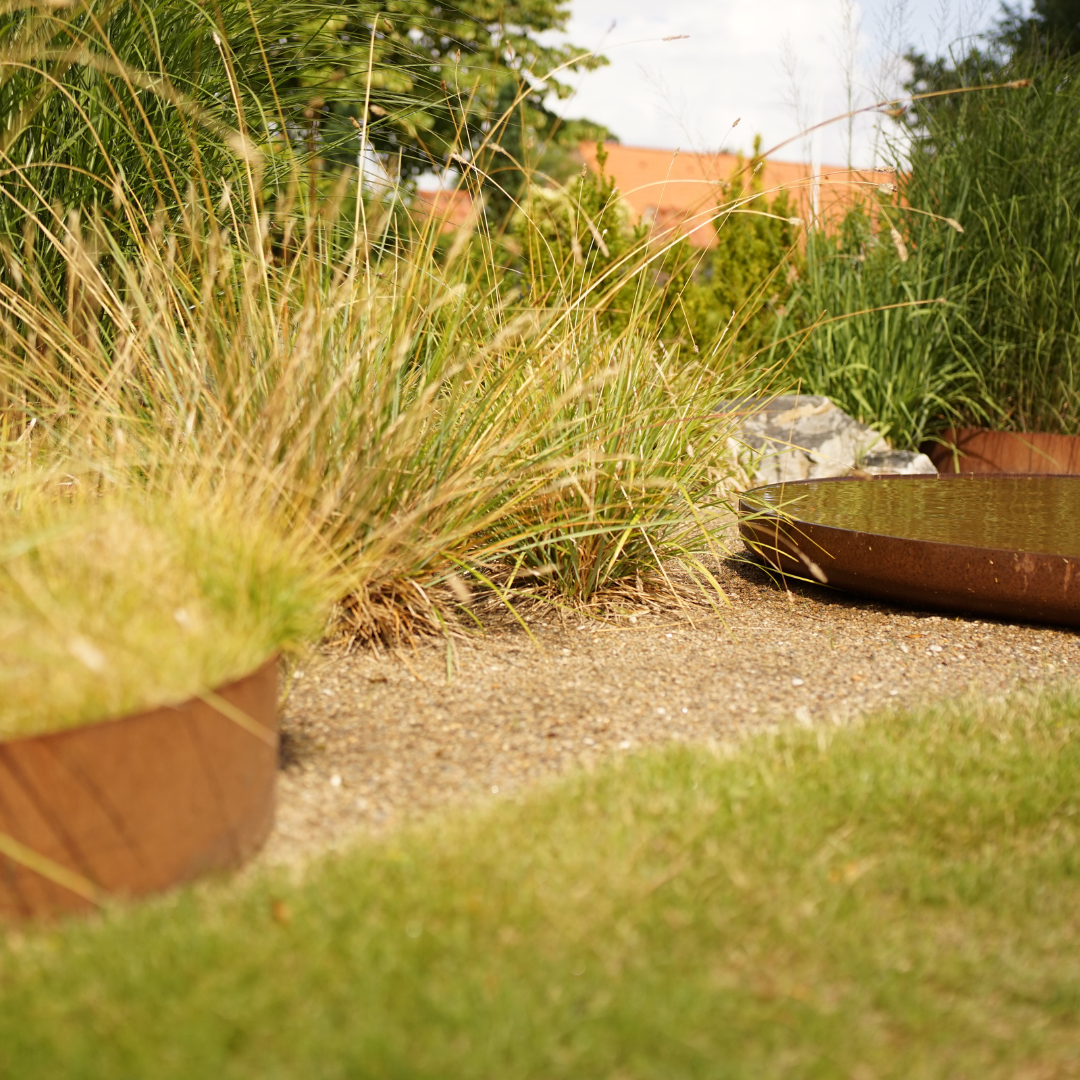 Rust spejlbassin Ø150 med runde højbede | Flere størrelser