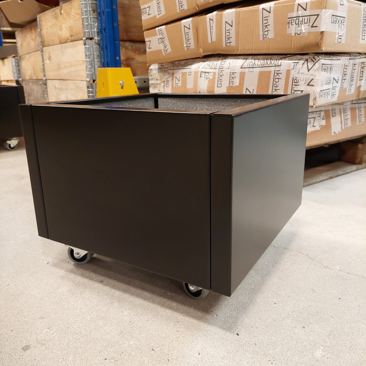 Sort plantekasse 40 x 40 x 25 cm